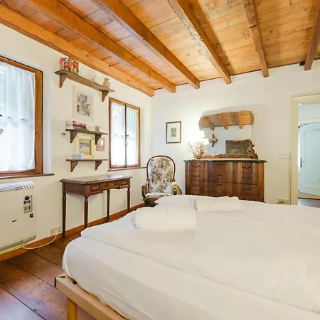 Apartment Casa Maria - Longarone Fiera E Vajont & Wi-fi *